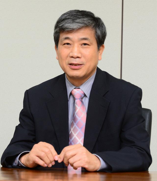 김성걸 정치학 박사 한국국방연구원 안보전략연구센터