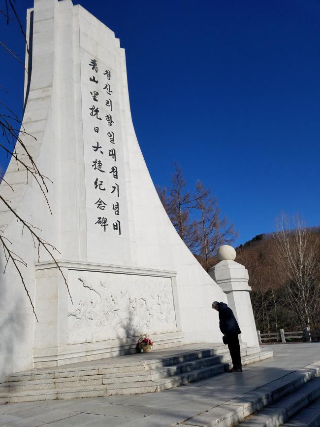 중국 길림성 화룡현 청산촌 임장 내에 세워져 있는 청산리대첩기념비. 필자 제공